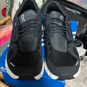 On Running Womens  Black Athletic Running Shoes